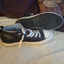 Converse All Star Tennis Shoes Sz 8