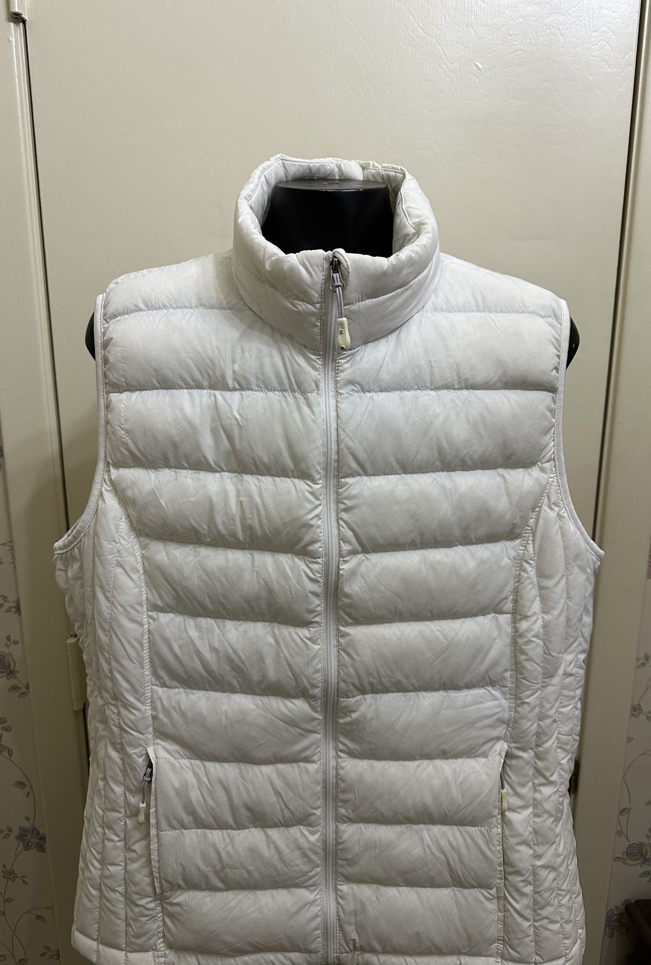 Womens Heetkeep Lightweight Down Puffer Vest Size XL