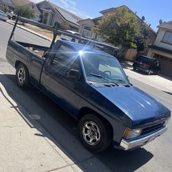 1997 Nissan Pickup