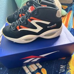 Reebok Question Mid Air Pump Size 10 Like New