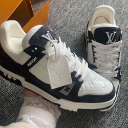 Louie Vuitton Trainers