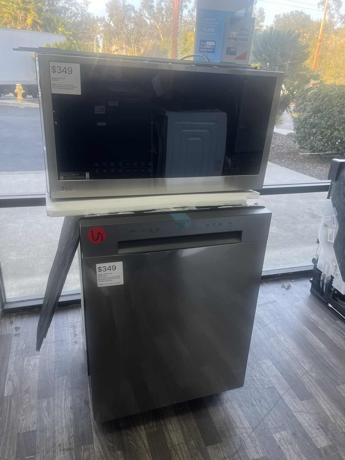 Out Of Box / Stainless Steel Dishwasher