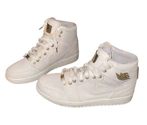 Nike Air Jordan 1 Retro High OG Pinnacle White Gold Sneakers Size 8