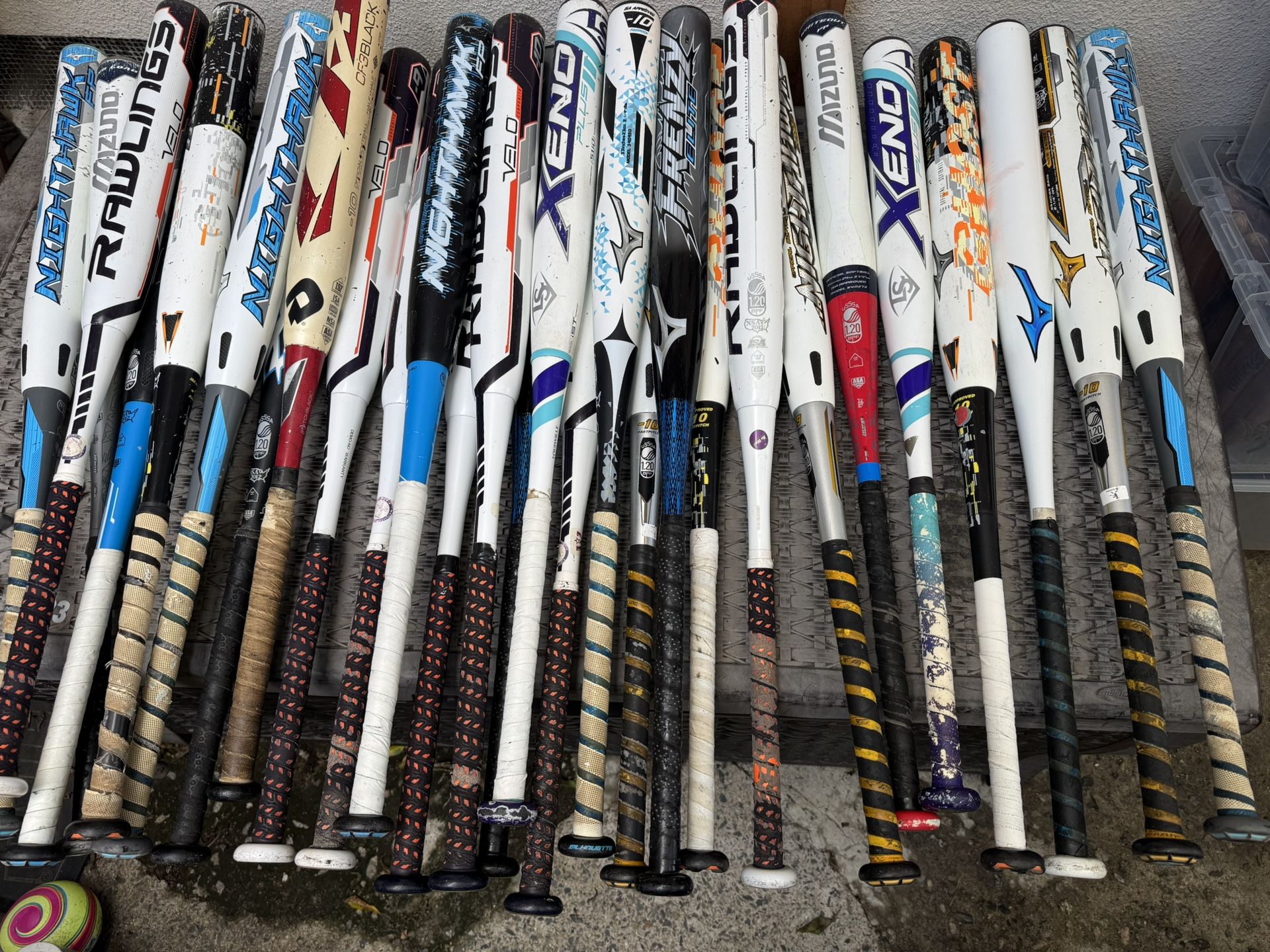 Softball Bats Composite Mostly All 33” And 34” And Like 1 Or Two 32” $50 Each