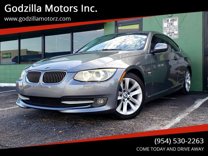 2011 BMW 3 Series