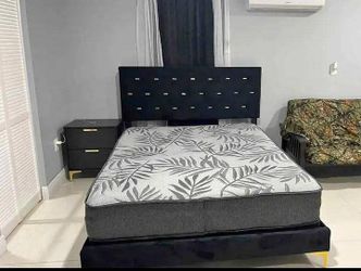 Queen Size Beds 