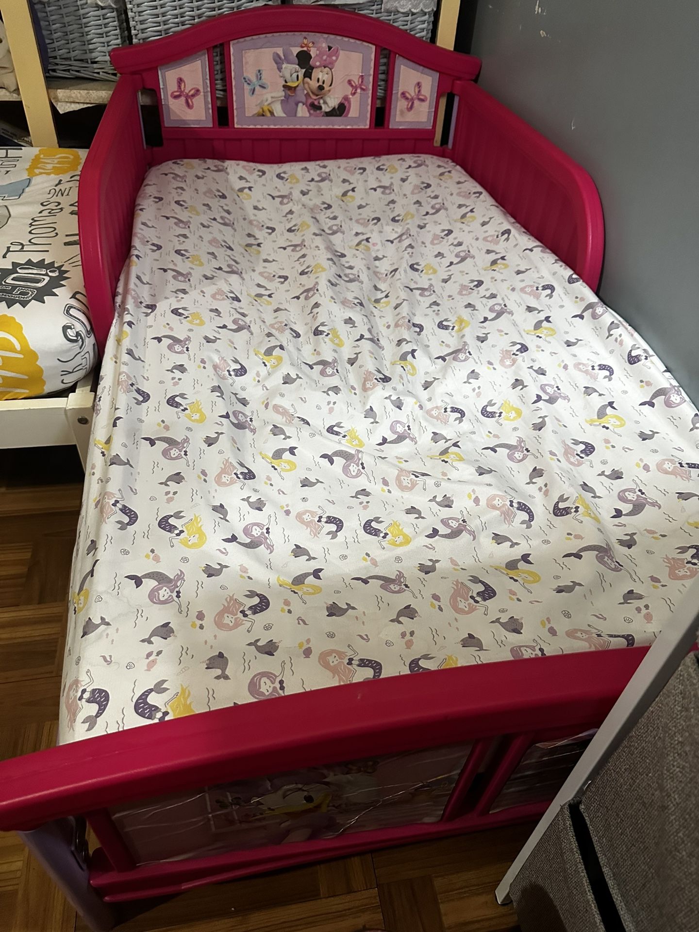 Toddler Bed  Minnie Mouse Pink