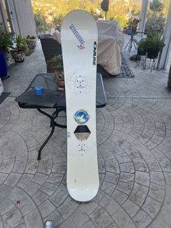 Snowboard Burton Rippey Mission 56