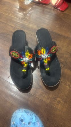 8W Guatemala Styled Wedges