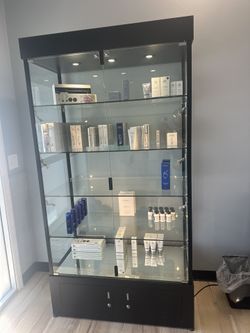 Display Showcase