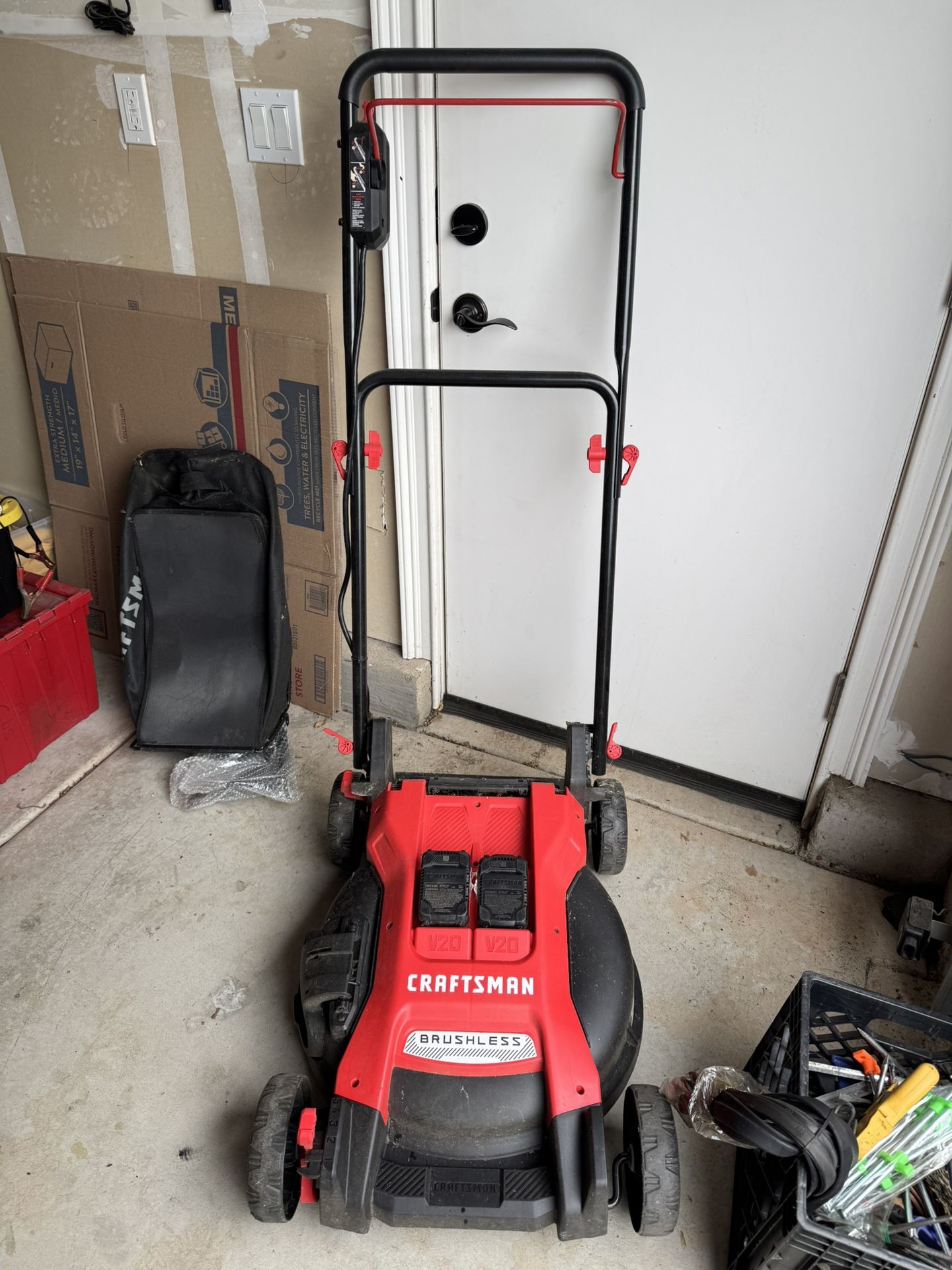 Craftsman Lawn Mower, Lightweight And Portable Battery