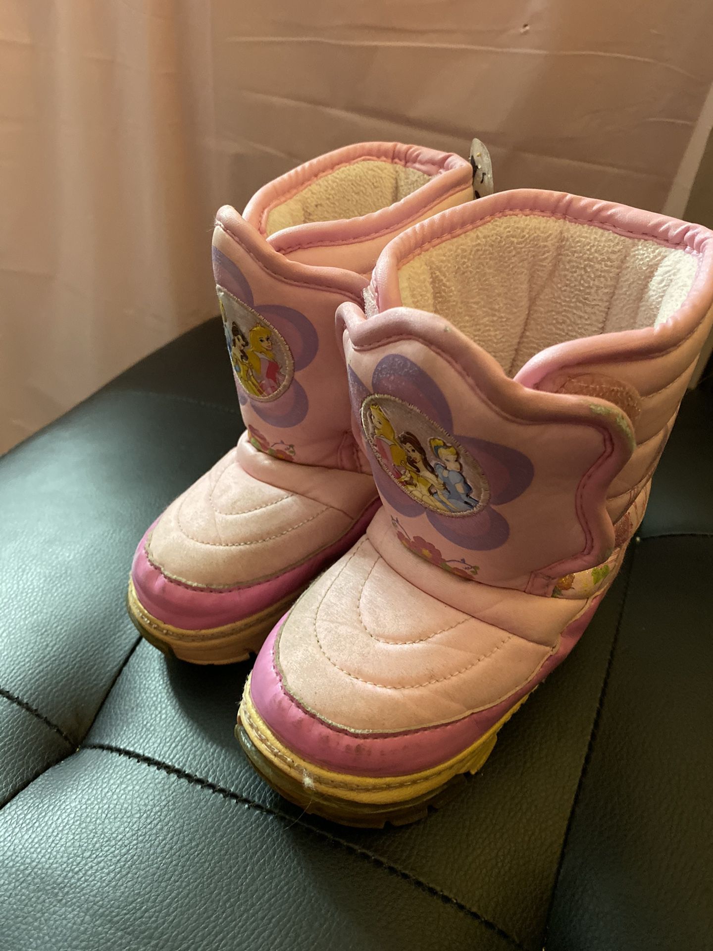 Girl’s Princess winter boots