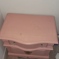 Night stands (pink)