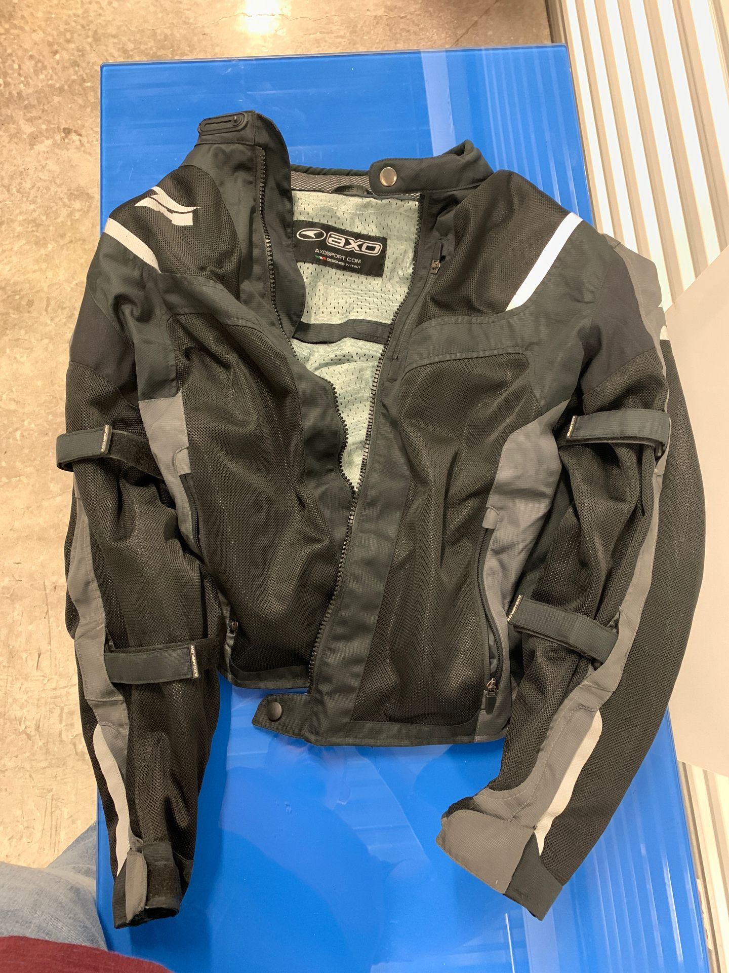 Motorcycle jacket