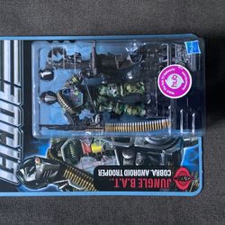 GI JOE PURSUIT OF COBRA JUNGLE BAT ACTION FIGURE BATTLE ANDROID TROOPER SEALED