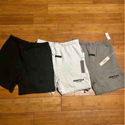 Essentials Shorts