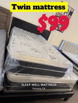 Twin size pillow top mattress