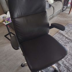 Bonded Leather Office Chair