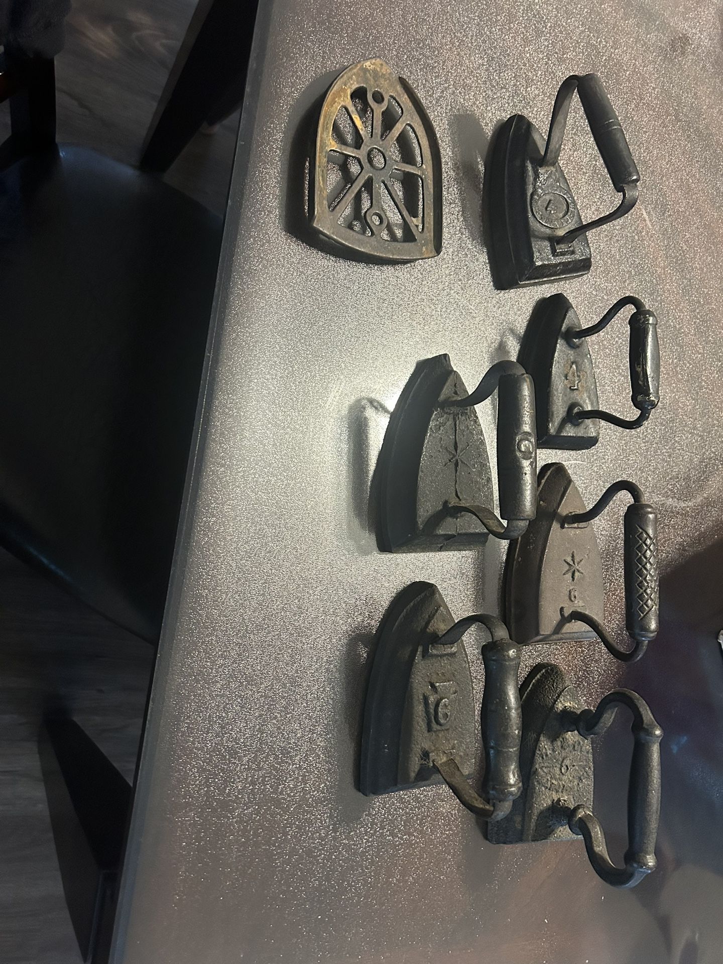 Various Old Irons / Read Below ⬇️