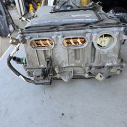 2010 - 2015 Toyota Prius hybrid inverter