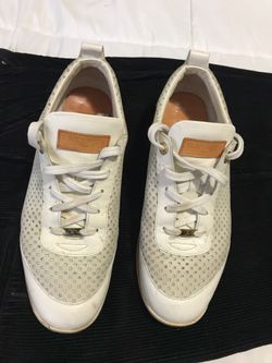 Original Louis Vuitton for men size 9