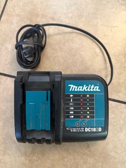 Makita DC18SD Battery Charger