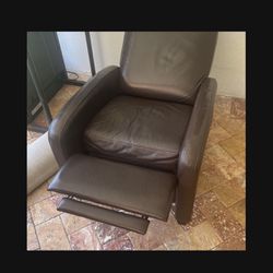 Recliner And Ottoman Combo, Chair