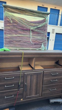 Ashley Furniture Dresser 