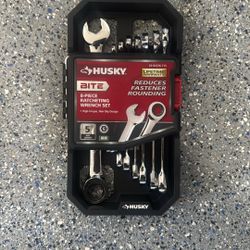 WRENCH SET 8 PIECE 
