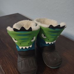 Cat And Jack Snow Boots Size 9