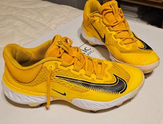 Nike Baseball Cleats Yellow and Black