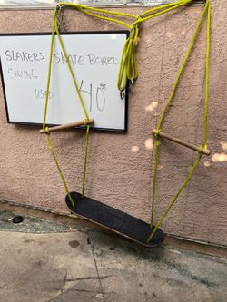 Skateboard swing