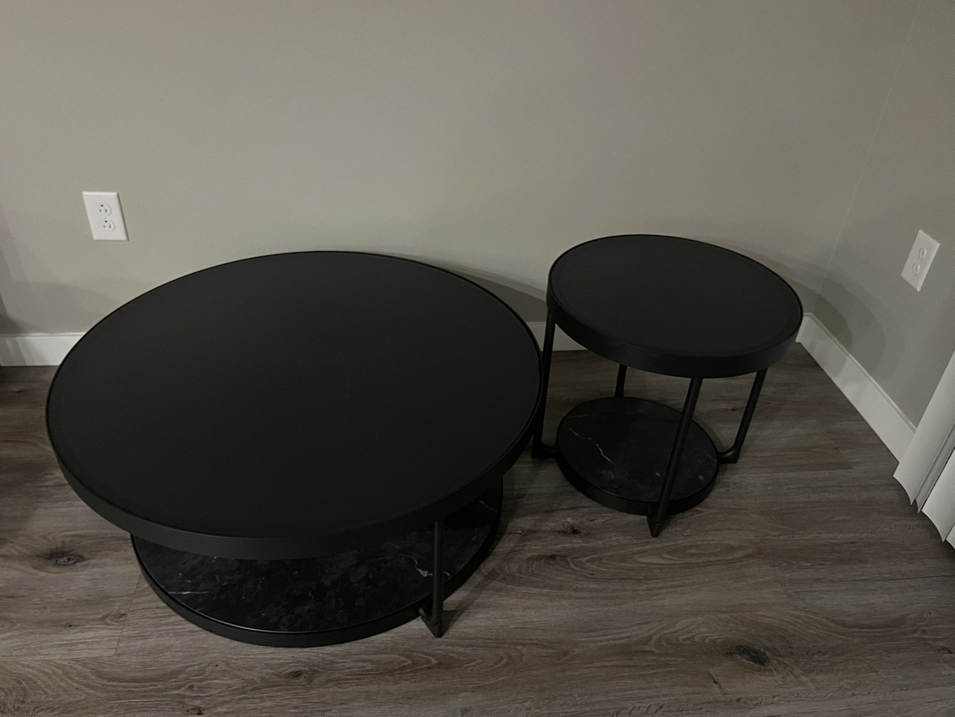 Coffee Table & End/Side Table 