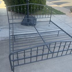 King size metal frame bed