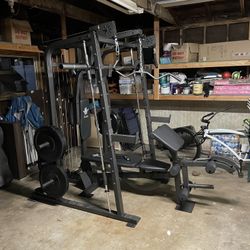 Vesta Fitness Smith Machine 2001 w/Bench Attachment | 230lb Bumpers Weights | 7ft Olympic Bar | Fitness | Gym Equipment | FREE DELIVERY 🚚 