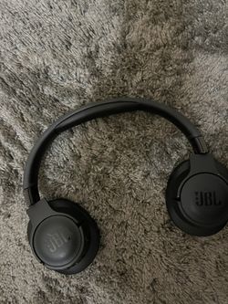 JBL 770NC Wireless Headphones