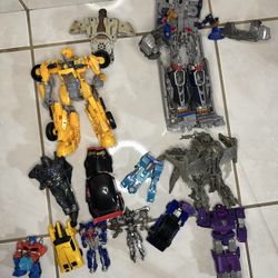 Huge Hasbro Transformers Lot Various Years Optimus Bumblebee VoyagerMegatron 