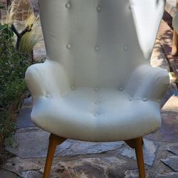 Bergen Wing Chair