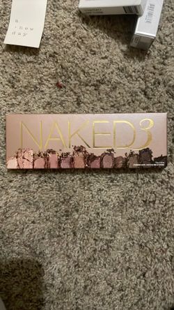 URBAN DECAY NAKED 3 EYESHADOW