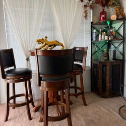 High table and 2 bar stools for sale