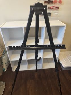 Black Metal Adjustable Art Easel