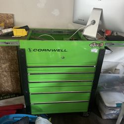 Cornwell Box Like New. Top Slider Service Cart