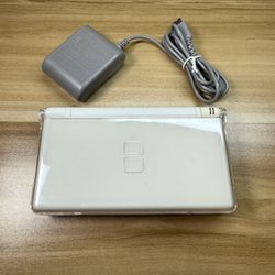 Nintendo Ds Lite Console           R57