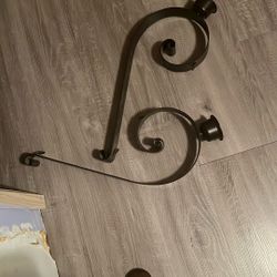 Candle holder
