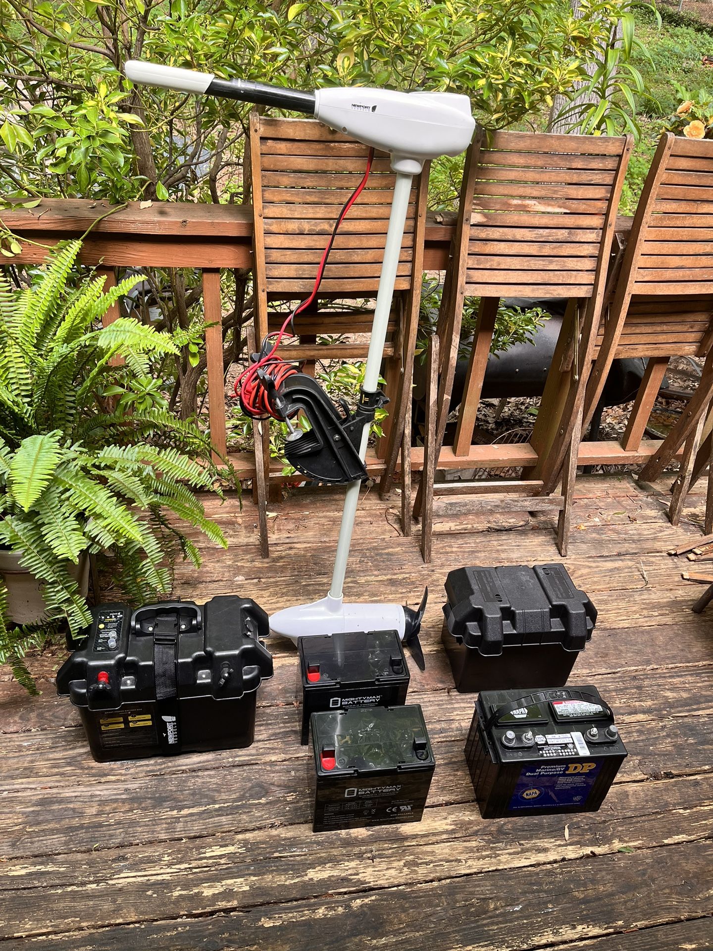 Newport Vessels Boat Motor Marine Battery Battery Case Package (or sold separately)