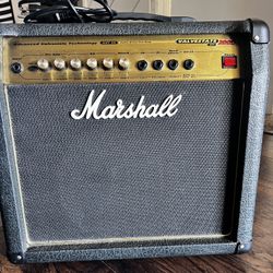 Marshall Valvestate 2000 AVT20 2-Channel 20-Watt 1x10" Guitar Combo