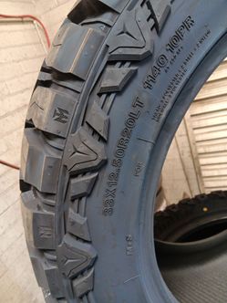 New set of tires aplus mud terrain 33 1250 20 lt