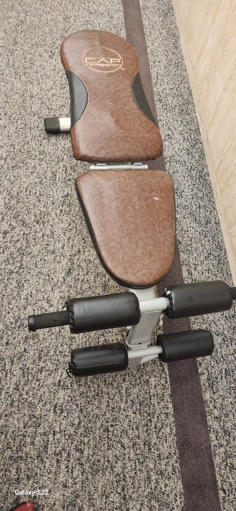 CAP Strength Multi-Purpose FID Adjustable Weight Bench.