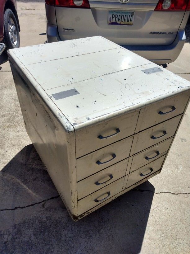 Large 8 Drawer Cabinet - Extremely Heavy