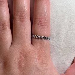 Pandora Band Of Hearts Ring